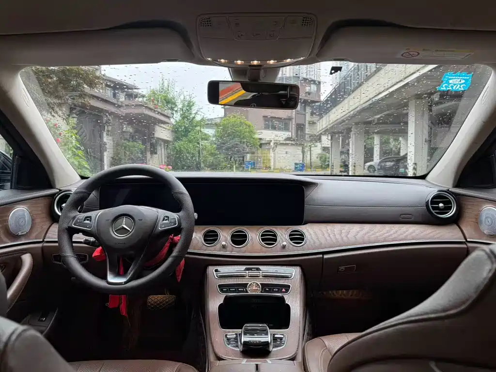 Mercedes-Benz E-Class E 2018 E 300 L Luxury