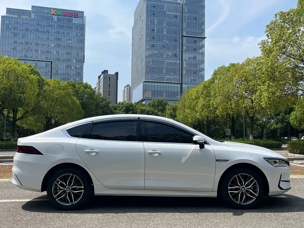 BYD Qin PLUS — миниатюра 7