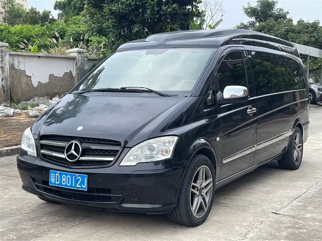 Купить Mercedes-Benz Vito