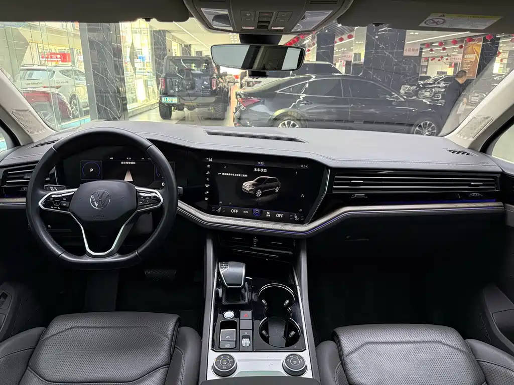 Volkswagen Touareg — миниатюра 13