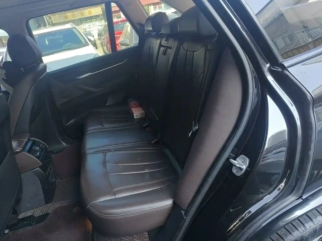 BMW X5 (Import) — миниатюра 18