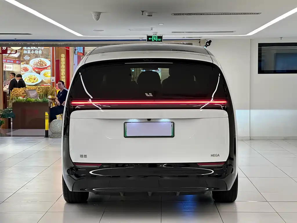 Li Auto Li MEGA — миниатюра 23
