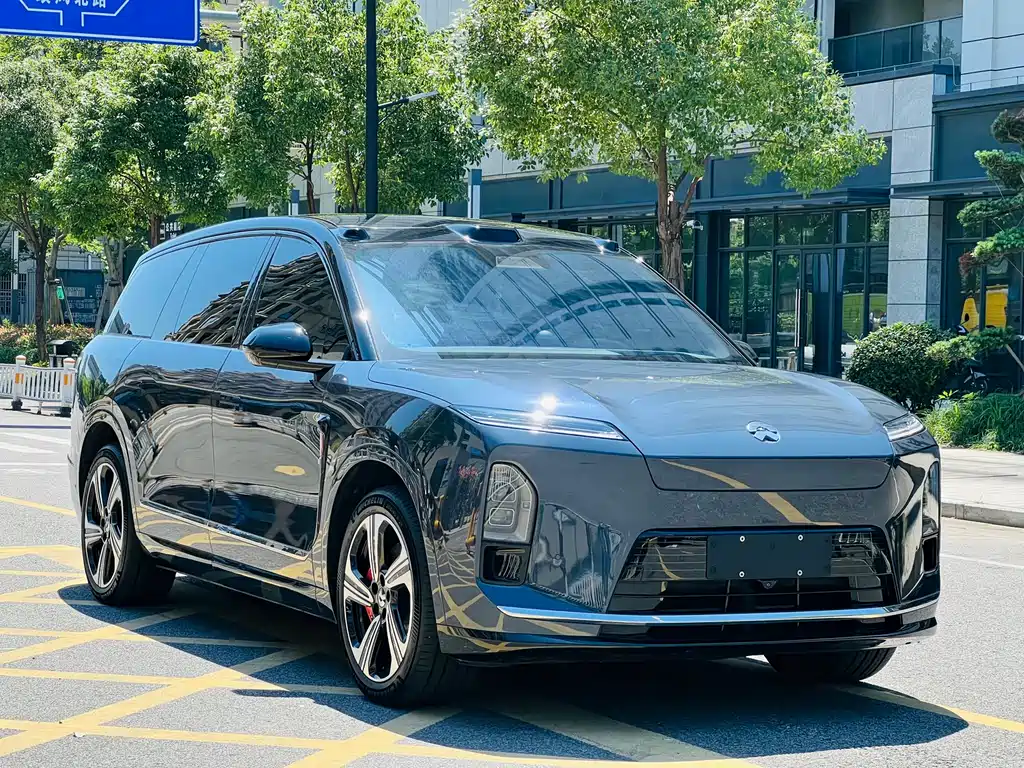 NIO ES8 2026 мест Executive Luxury