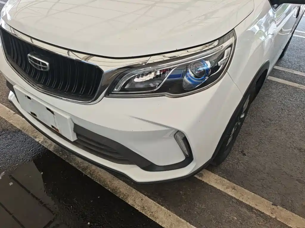 Geely Vision X3 — миниатюра 24