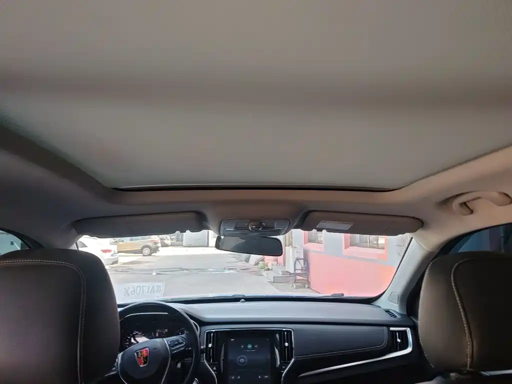 Roewe RX5 — миниатюра 18