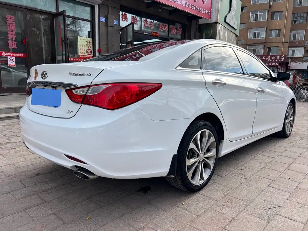 Hyundai Sonata — миниатюра 4