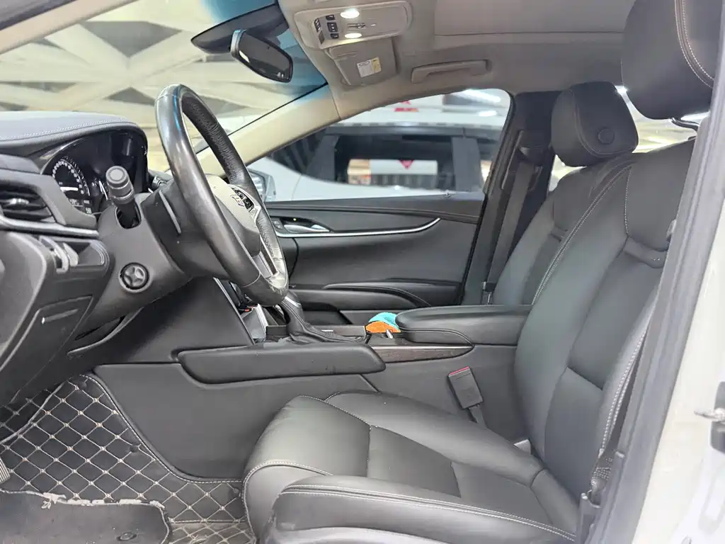 Cadillac XTS — миниатюра 9
