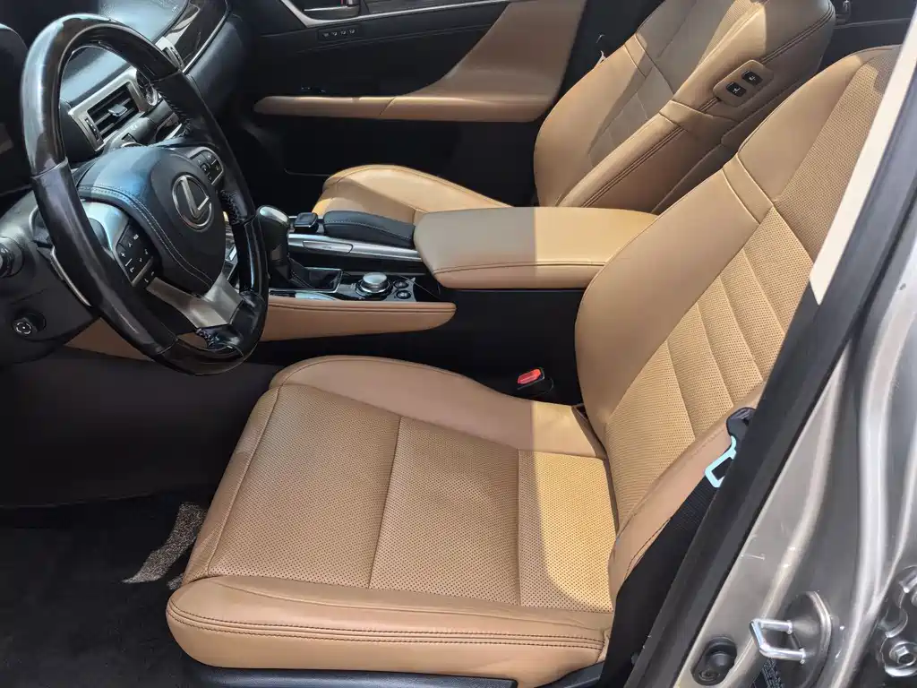 Lexus GS 2016 300h Luxury