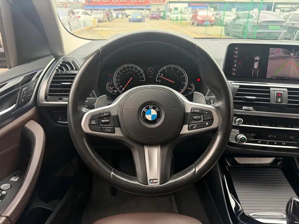 BMW X3 — миниатюра 9