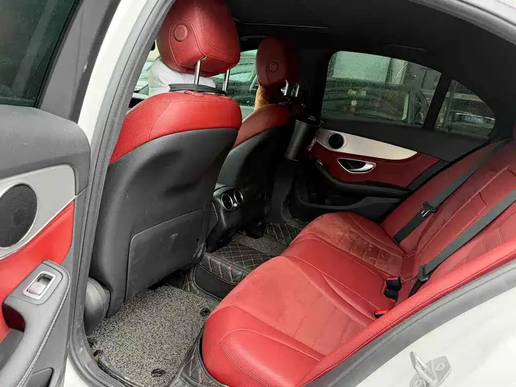 Mercedes-Benz C-Class — миниатюра 5