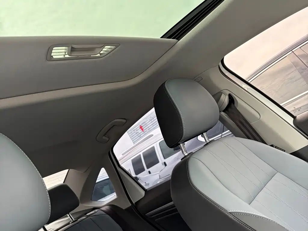 Volkswagen Lavida — миниатюра 15