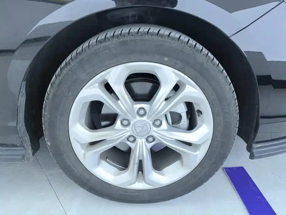 Honda Accord — миниатюра 6