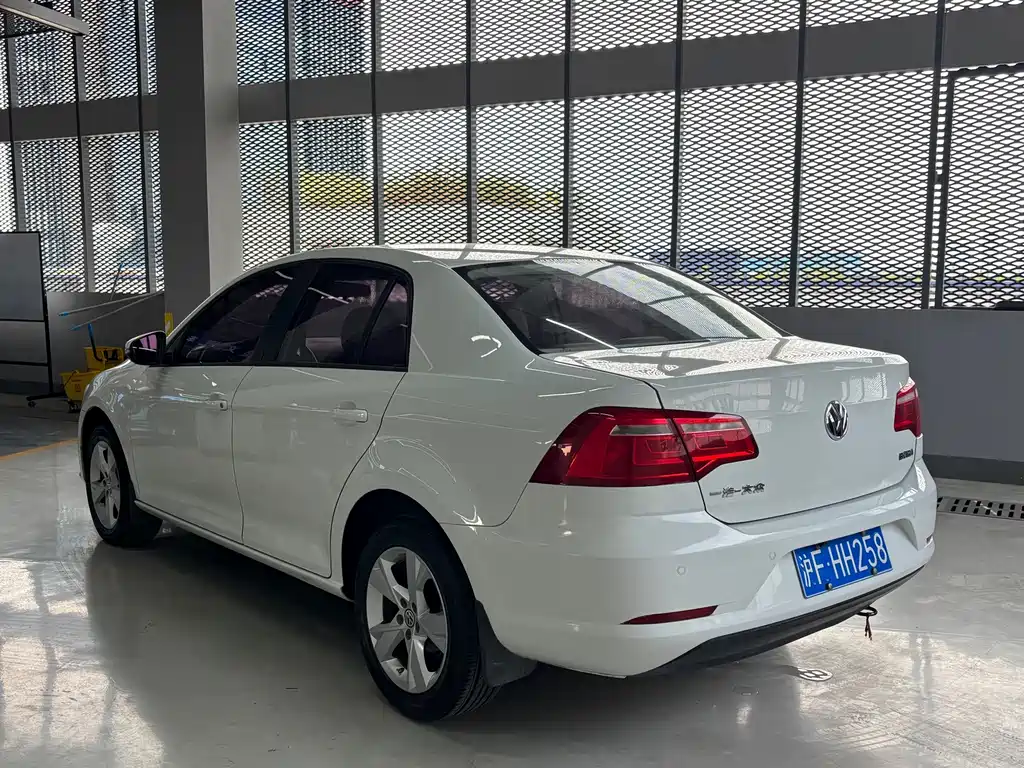 Volkswagen Bora — миниатюра 13