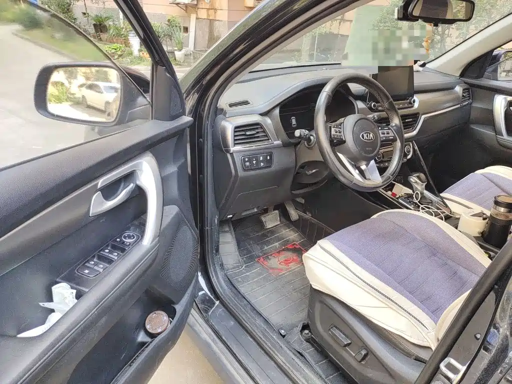 Kia Sportage — миниатюра 12