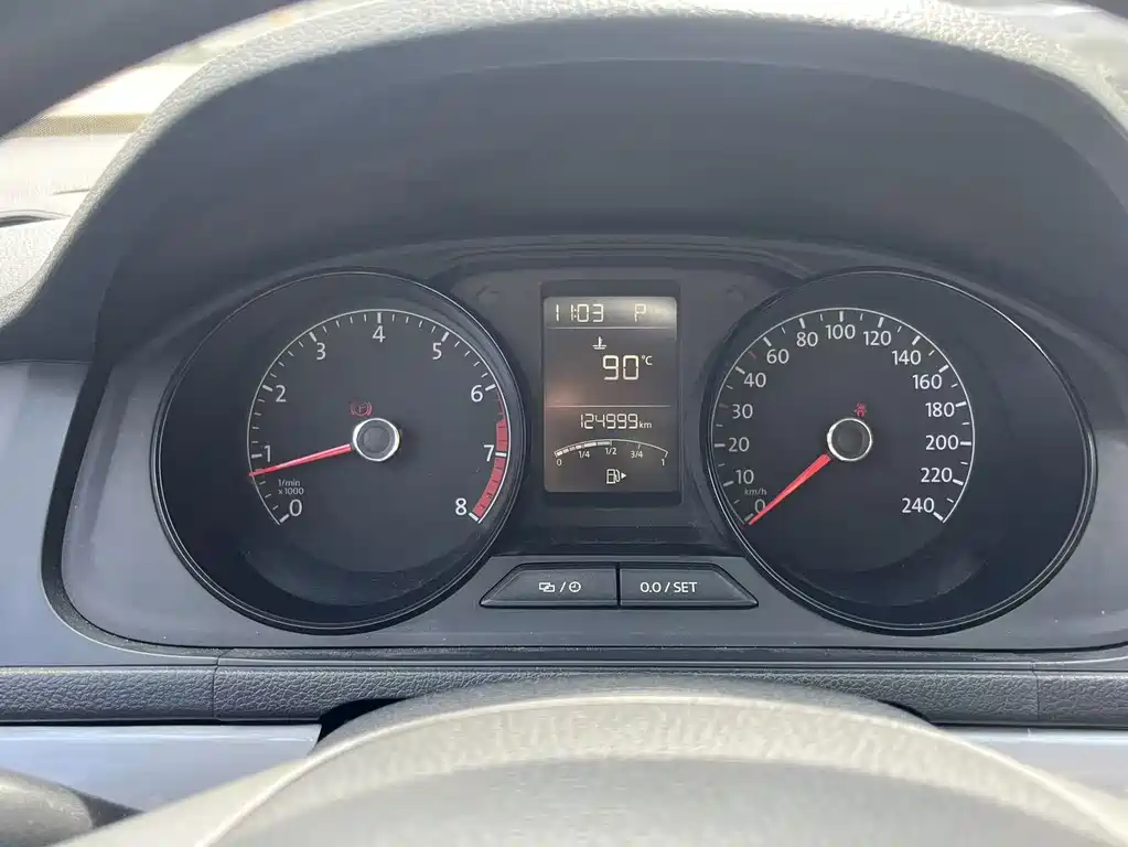 Volkswagen Lavida — миниатюра 8