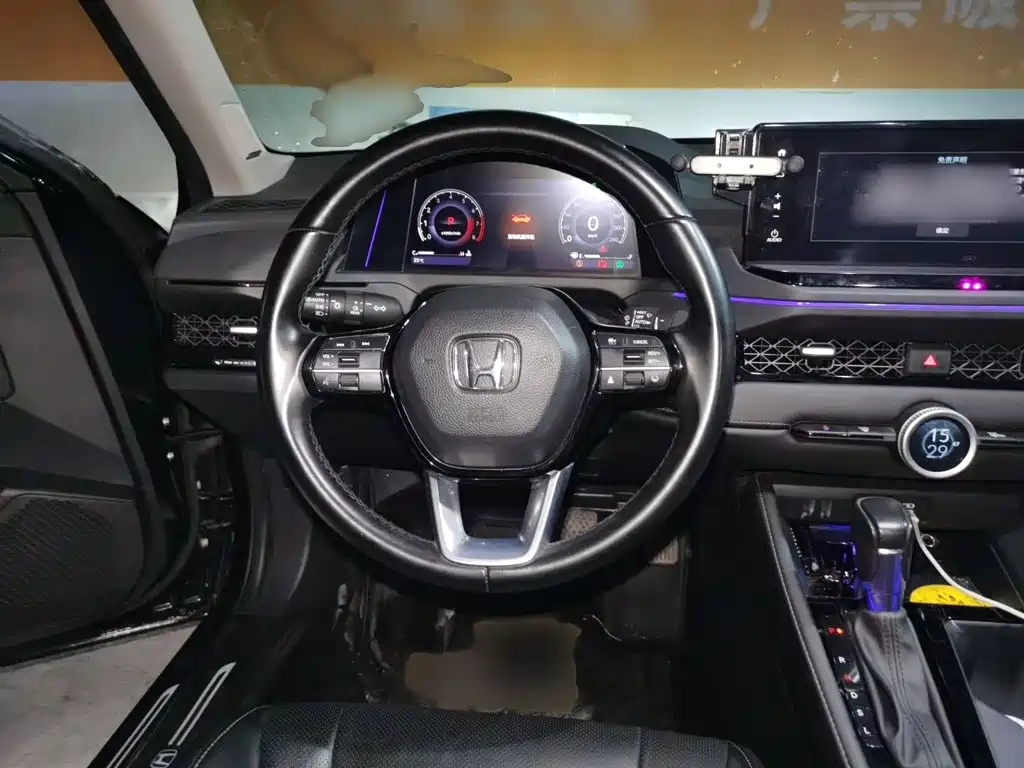 Honda Accord — миниатюра 3