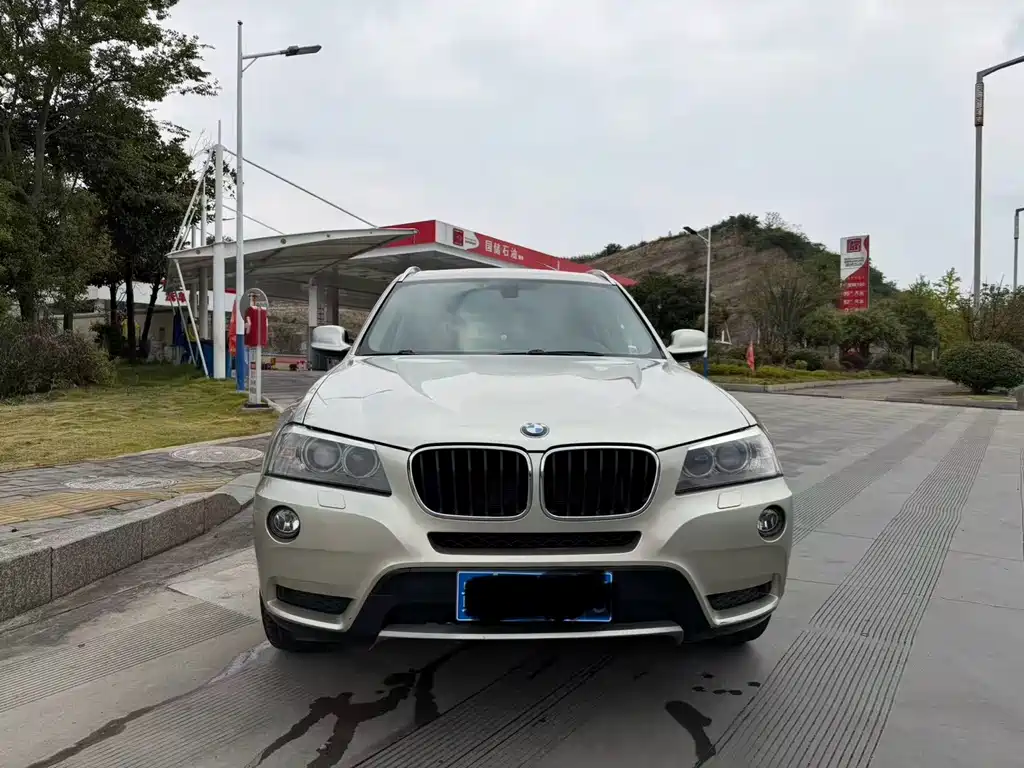 BMW X3 (Import) — миниатюра 2