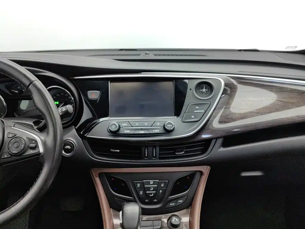 Buick Envision Plus — миниатюра 12