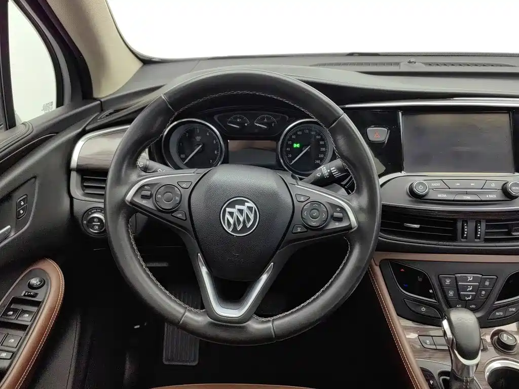 Buick Envision Plus — миниатюра 11