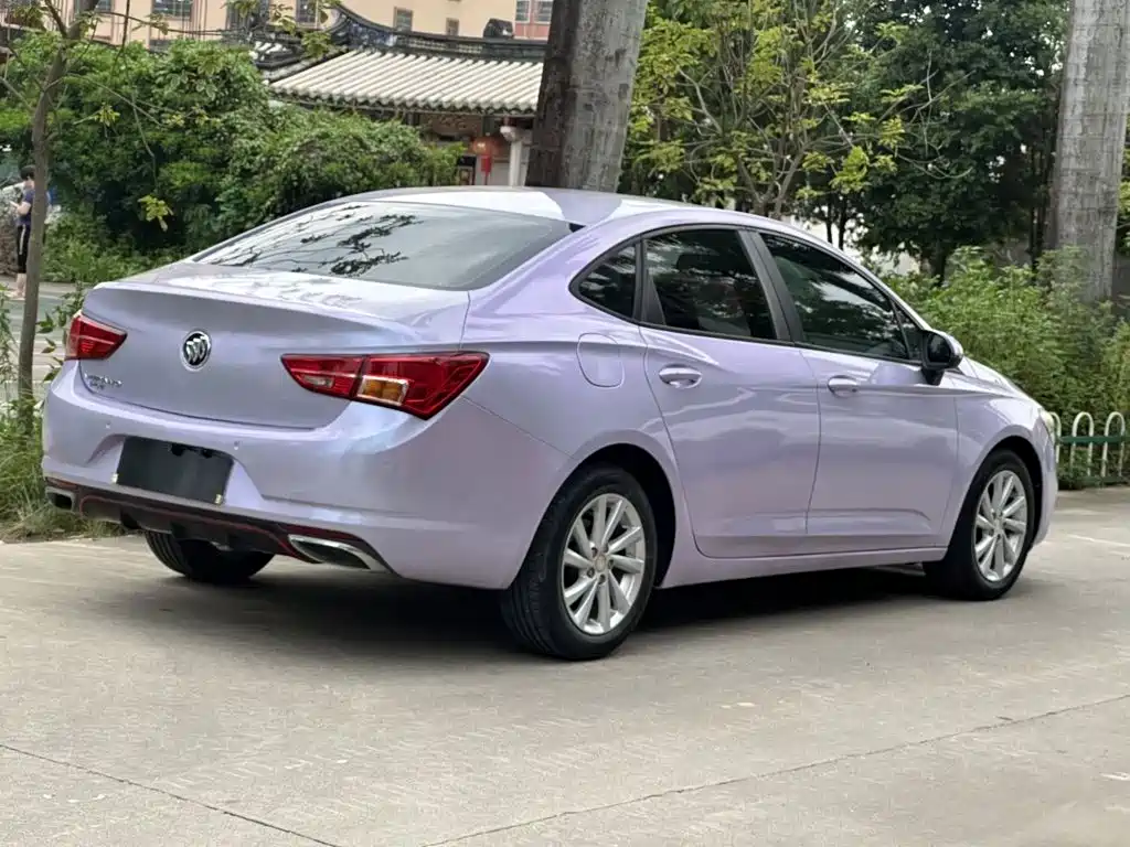 Buick Verano — миниатюра 8