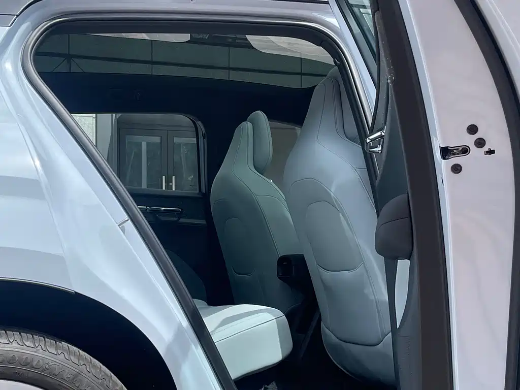 Volvo EX30 2025 Ultra