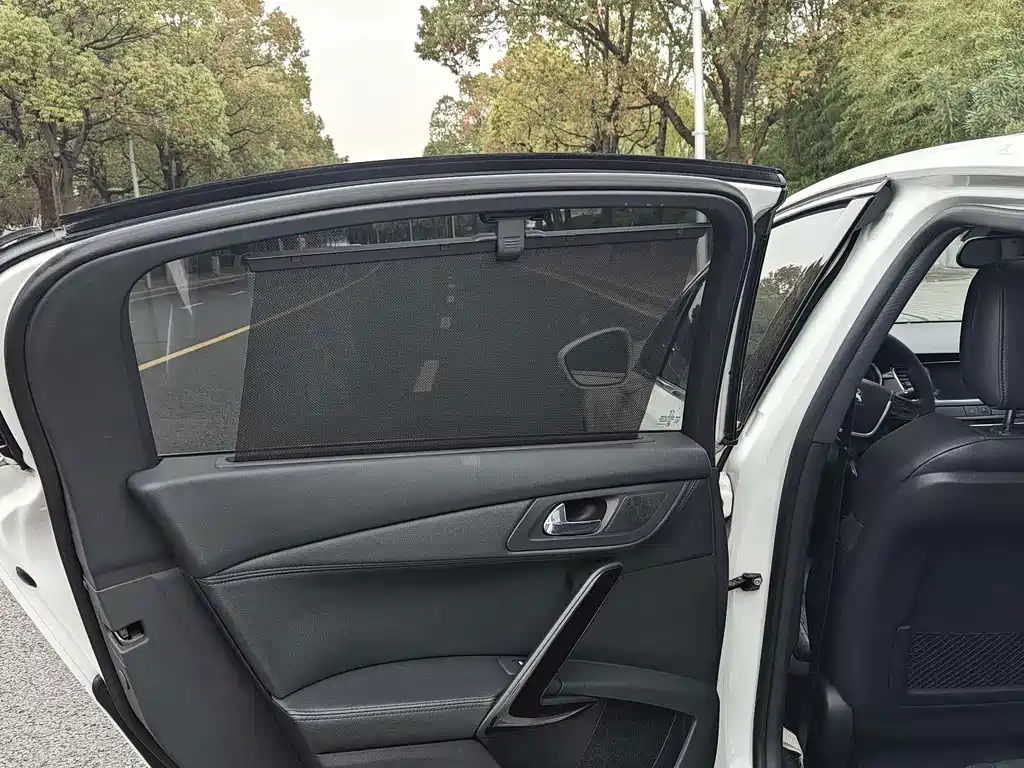 Peugeot 508 — миниатюра 10
