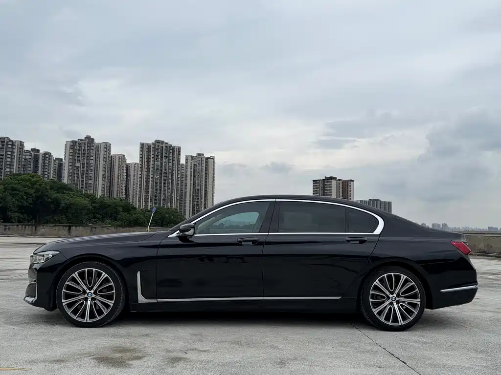 BMW 7 Series 7 2019 740Li Lead Luxury
