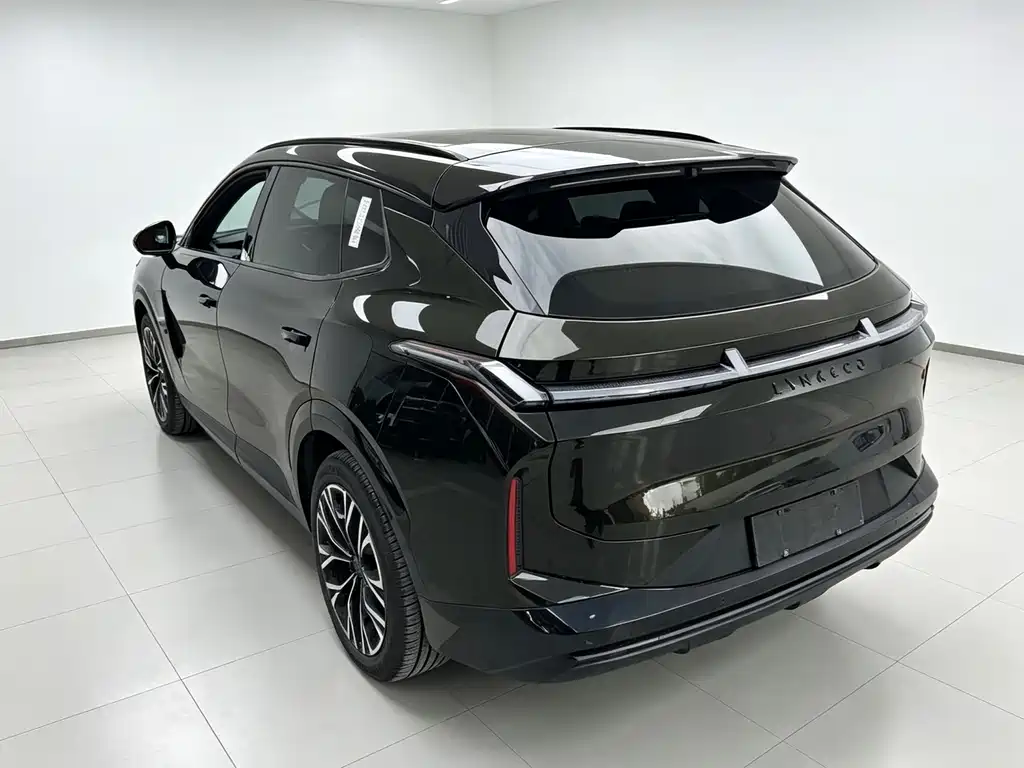 Lynk & Co 08 EM-P — миниатюра 4