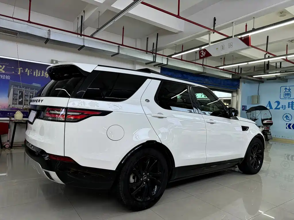 Land Rover Discovery 2020 3.0 SC V6 30