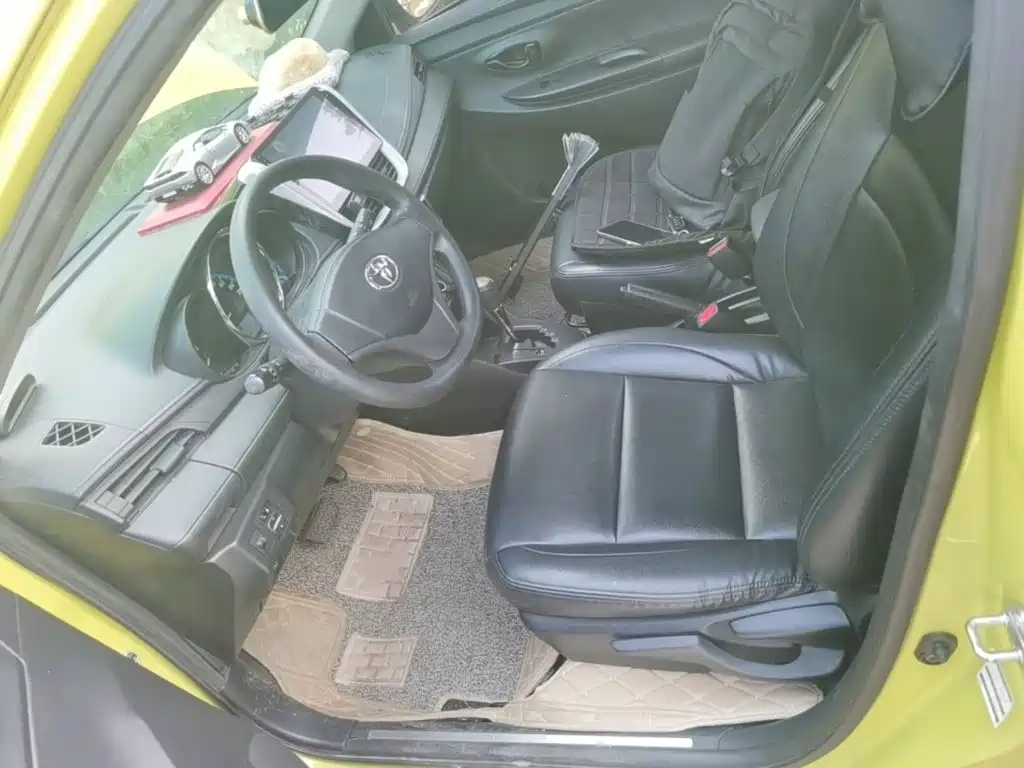 Toyota Yaris L — миниатюра 20