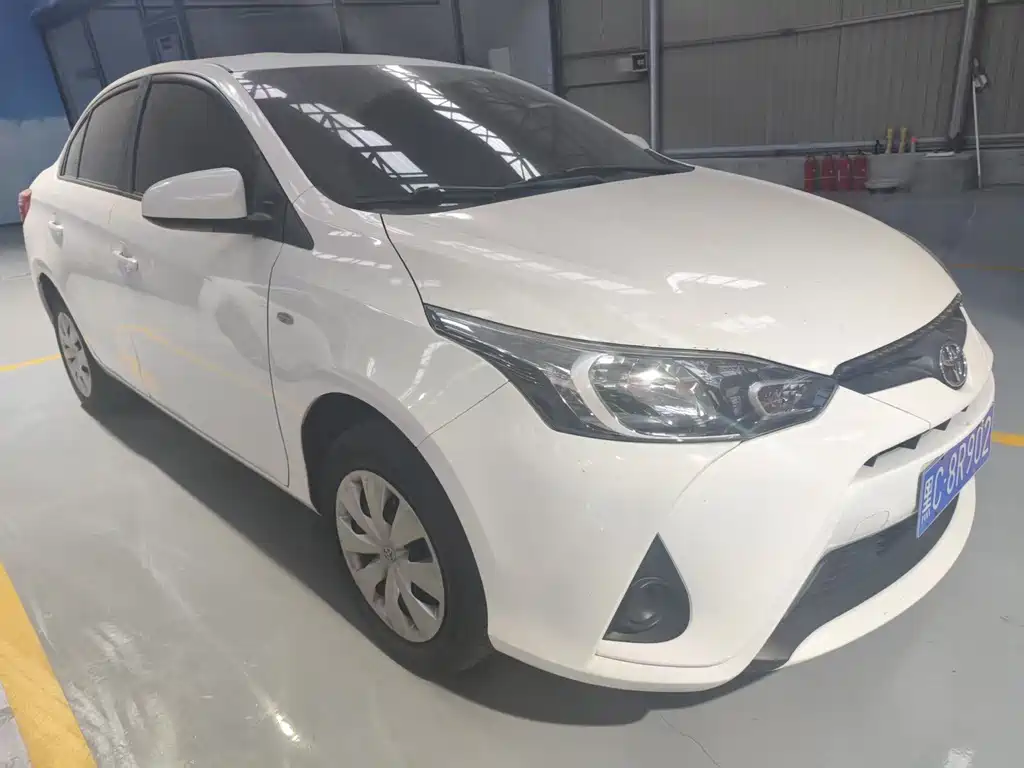 TOYOTA YARIS L TO ENJOY