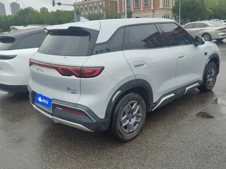 BYD Yuan UP — миниатюра 3