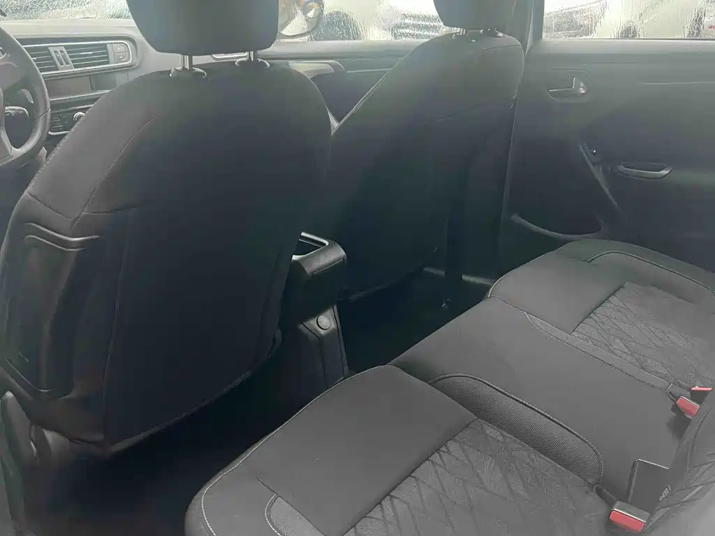 Citroen C3-XR — миниатюра 6