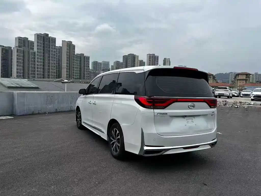 GAC TRUMPCHI M8
