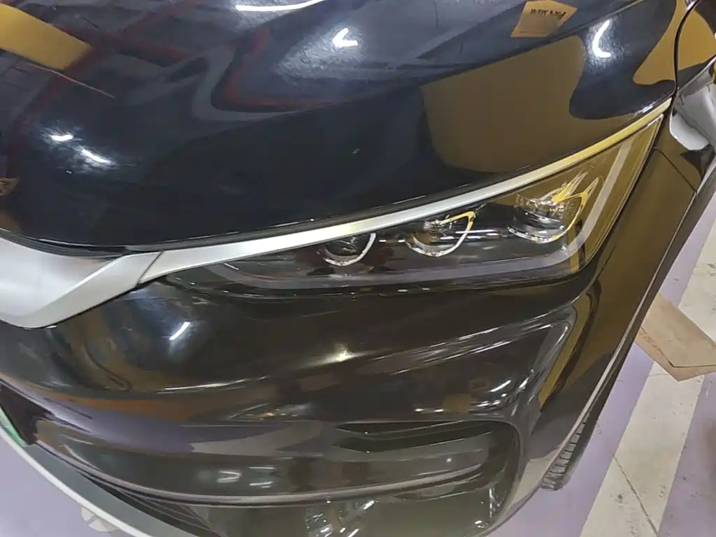 BYD Tang New Energy — миниатюра 24
