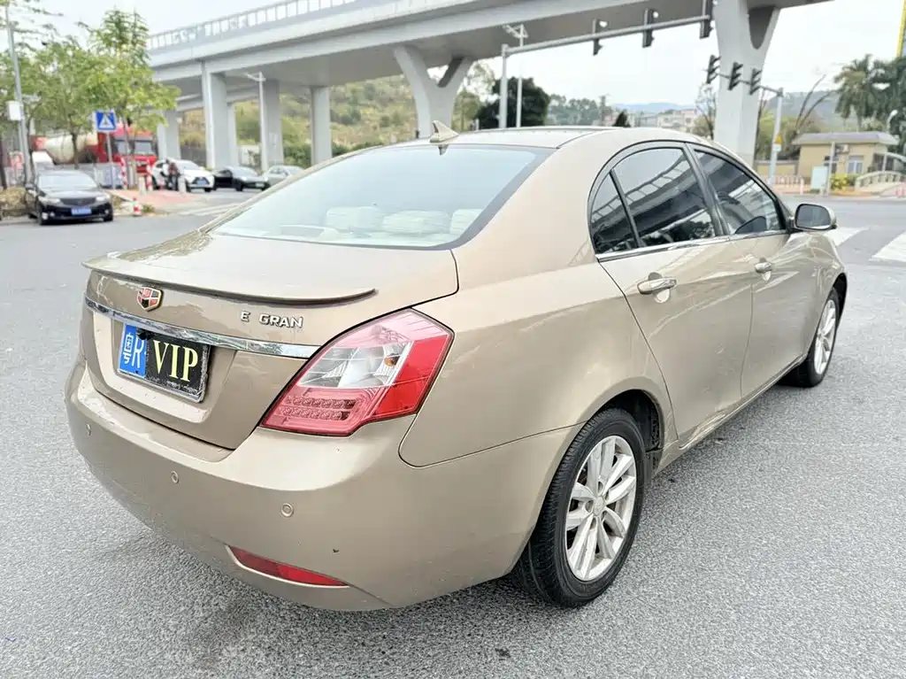 Geely Emgrand Classic — миниатюра 5