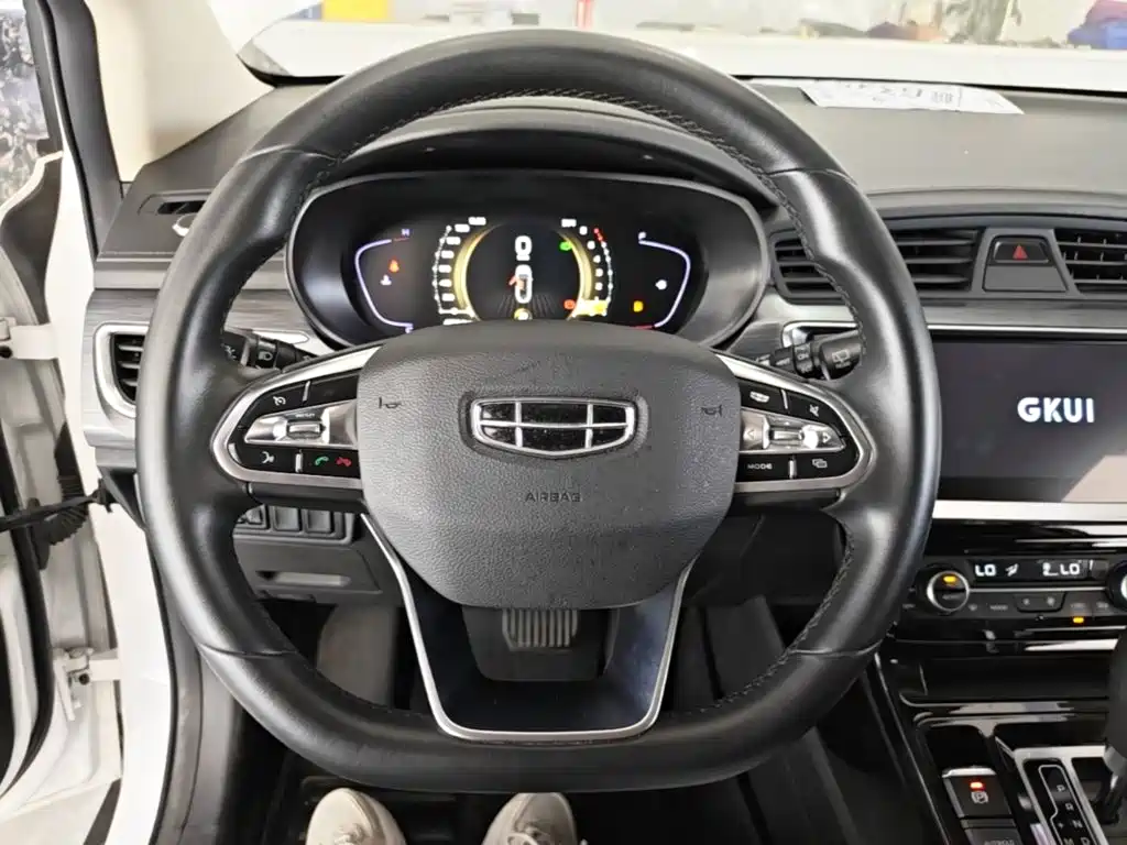 Geely Emgrand GS — миниатюра 11