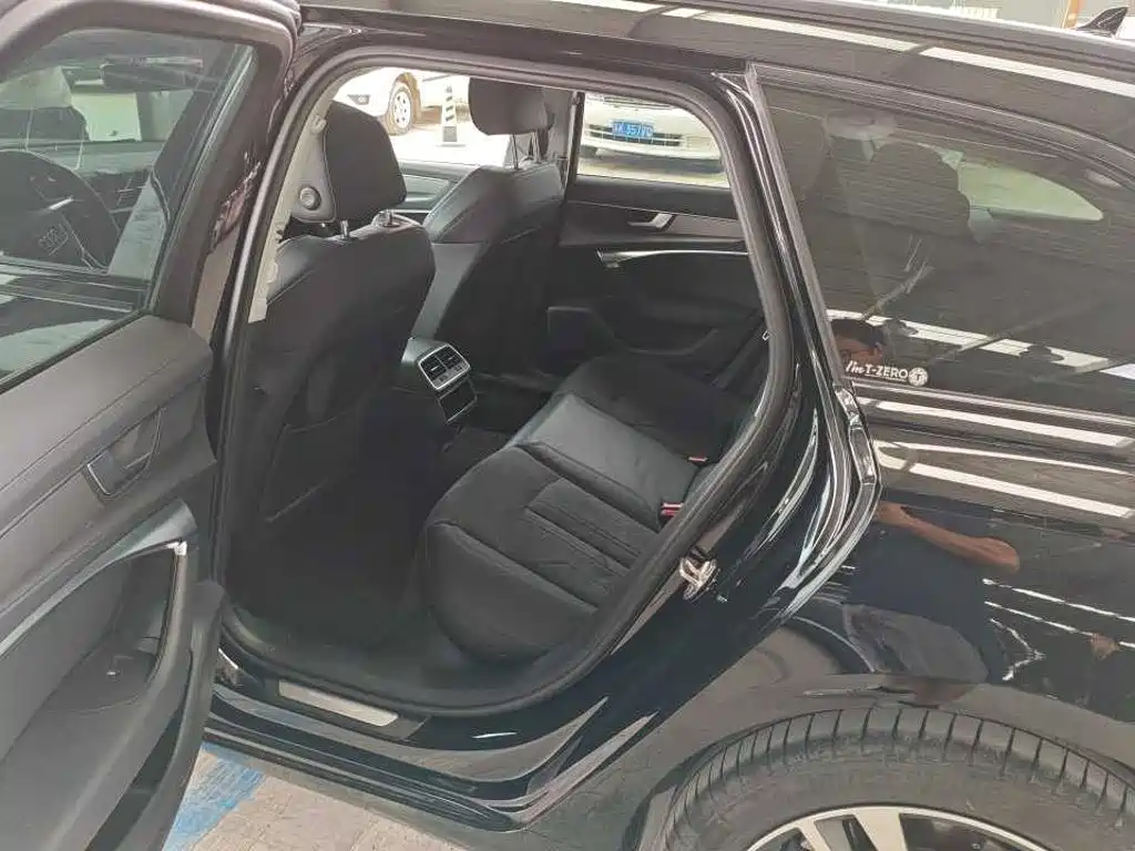 Audi A6 (Import) — миниатюра 6
