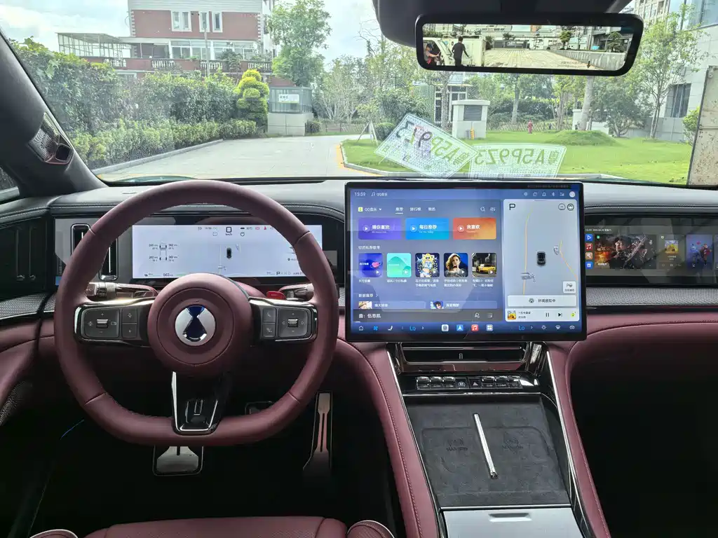 Denza Denza Z9GT — миниатюра 11