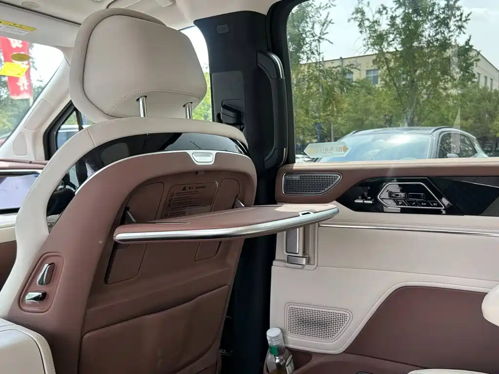 BYD Xia — миниатюра 14