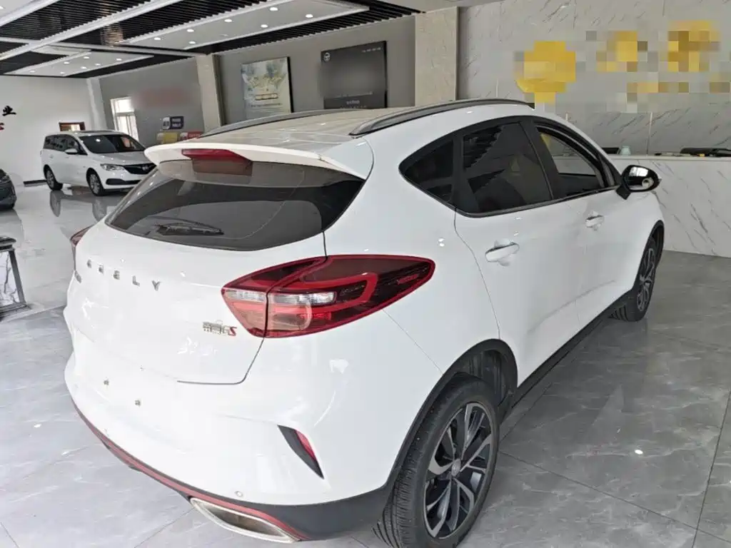 Geely Emgrand GS — миниатюра 7