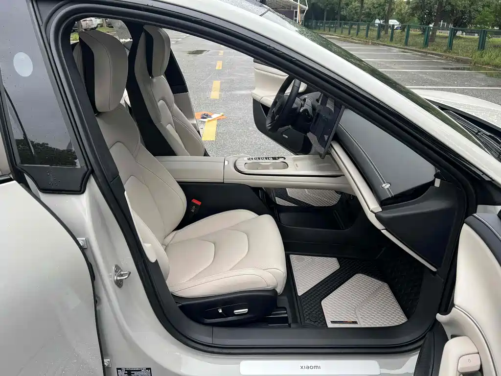 XIAOMI CAR XIAOMI SU7