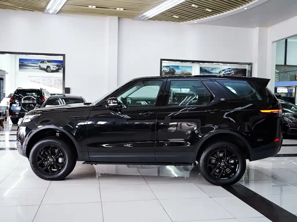 Land Rover Discovery 2019 3.0 SC V6 SE