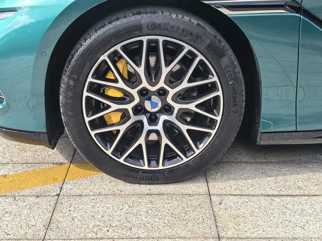 Denza Denza Z9GT — миниатюра 7