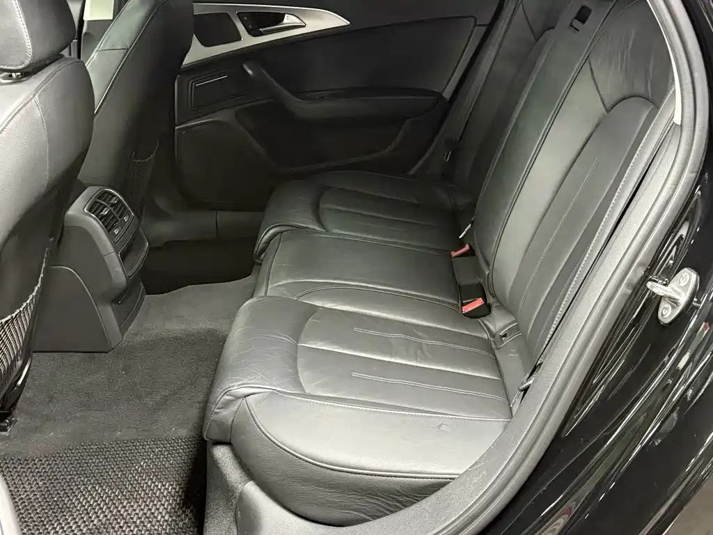 Audi A6L — миниатюра 6