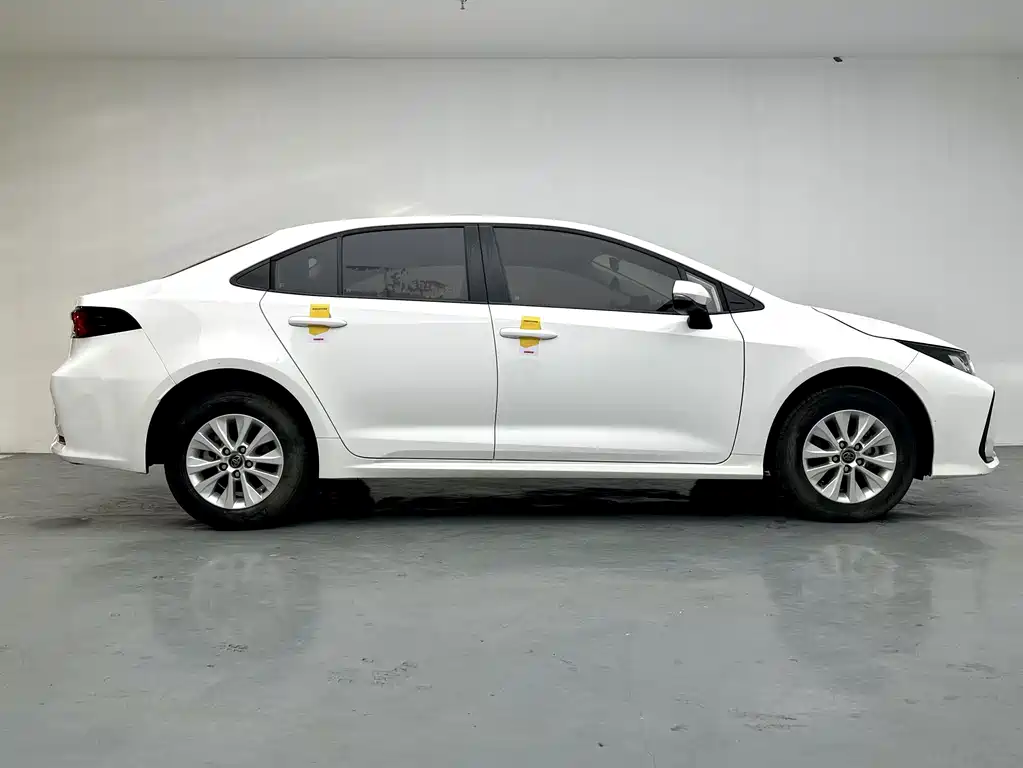 Toyota Corolla — миниатюра 6