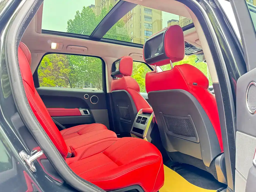 Land Rover Sport — миниатюра 12