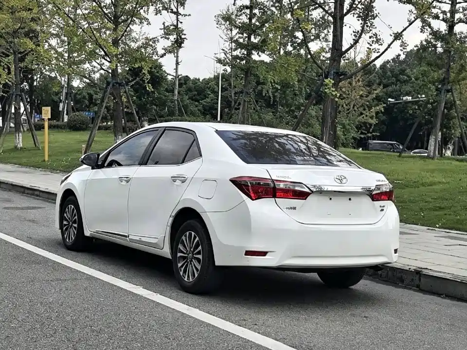 Toyota Corolla — миниатюра 25