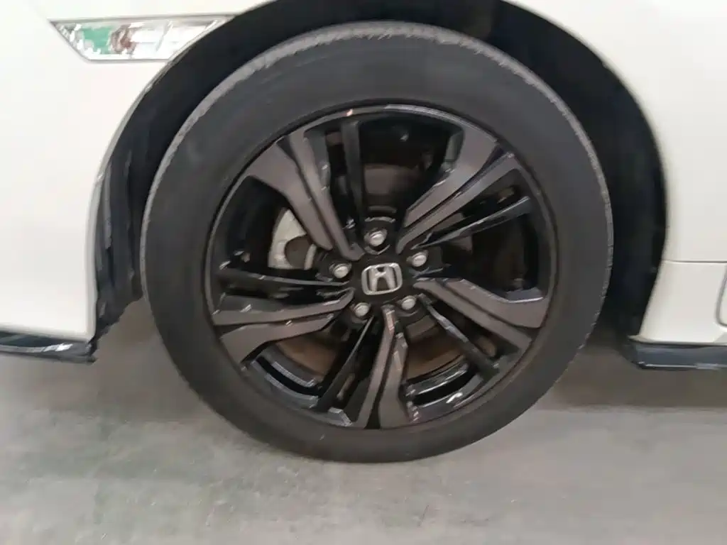 Honda Civic — миниатюра 23