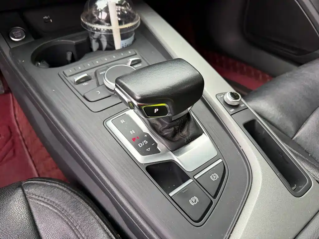 Audi A4L — миниатюра 9